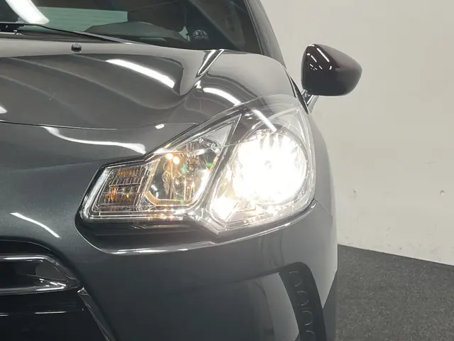 Citroën DS3 1.6 VTi So Chic 2012 Benzine 30