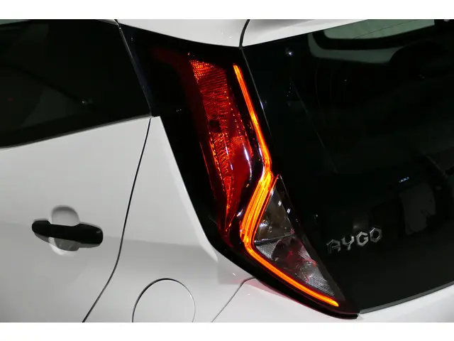 Toyota Aygo 1.0 VVT-i x-fun 2021 Benzine 39