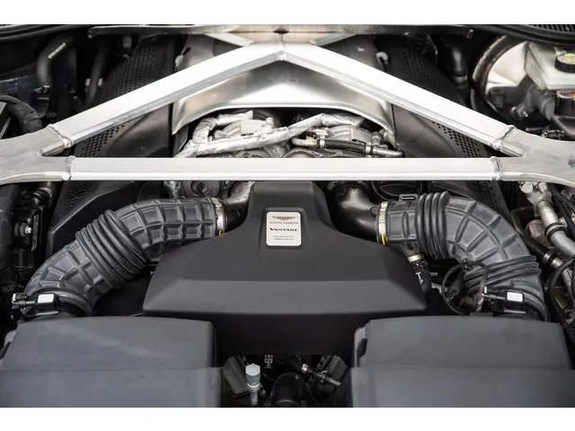 Aston Martin V8 Vantage 4.0 2018 Benzine 60