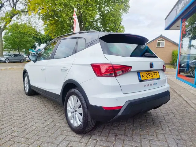 SEAT Arona 1.0 TSI Style Business Intense 2021 Benzine 3
