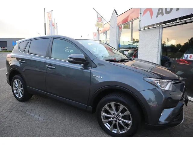 Toyota RAV4 2.5 HYBRID DYNAMIC 2017 Hybride Benzine 11