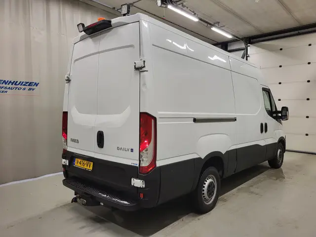 Iveco Daily 35S15V L2/H2 3500kg Trekgewicht! 2016 Diesel 3