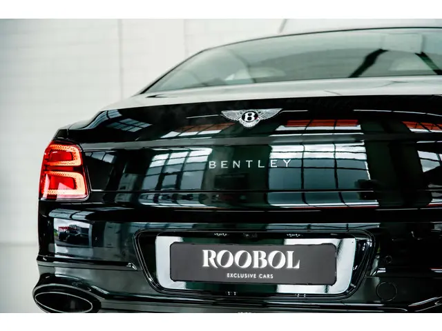 Bentley Flying Spur SPEED 6.0 W12 2023 Benzine 6