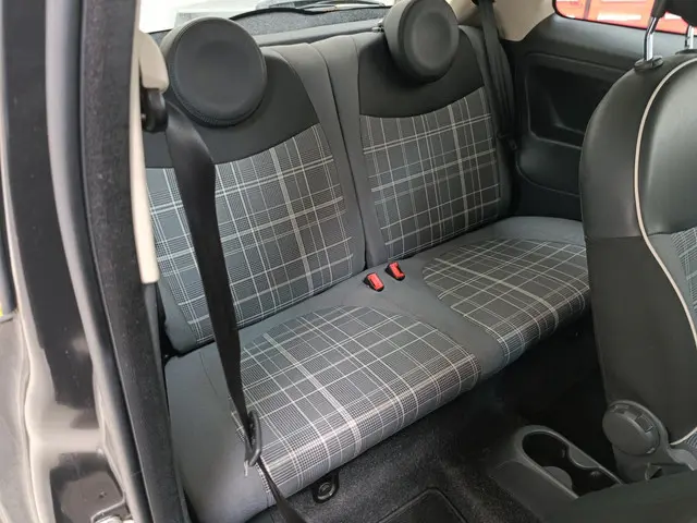 Fiat 500 1.2 Lounge 2017 Benzine 23
