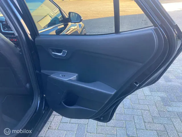 Kia Stonic 1.0 T-GDi MHEV GT-PlusLine 2022 Benzine 19