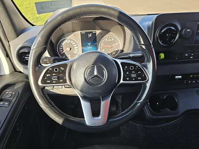 Mercedes-Benz Sprinter 315 2022 Diesel 10