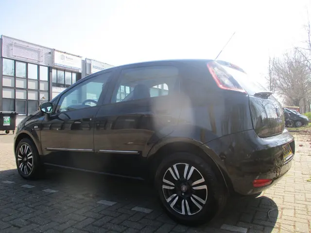 Fiat Punto Evo 0.9 TwinAir Easy 2013 Benzine 16