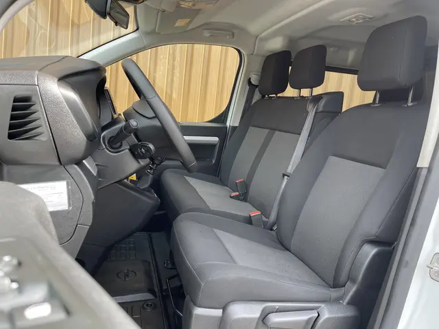 Opel Vivaro 2.0 CDTI L3H1 DC Edition 2022 Diesel 9