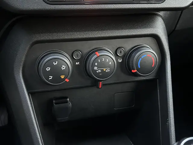 Dacia Sandero Stepway 1.0 TCe 90 Comfort 2023 Benzine 19