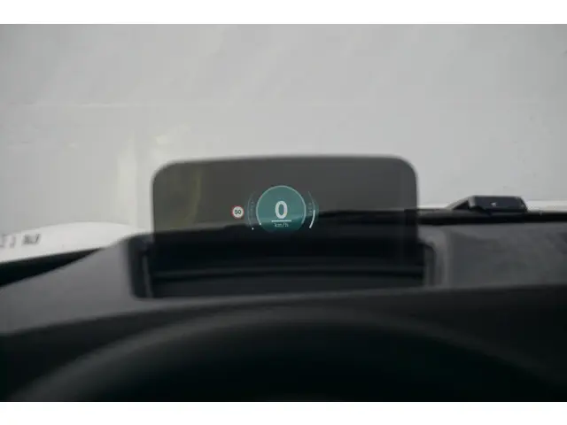 MINI 5-Deurs Cooper 2025 Benzine 14