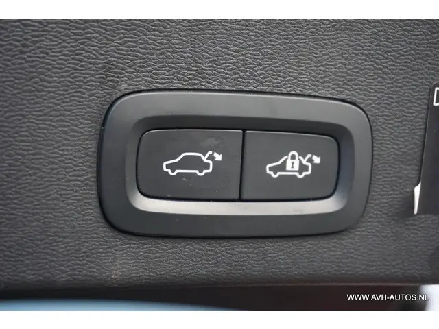 Volvo XC40 1.5 T2 R-Design 2022 Benzine 9