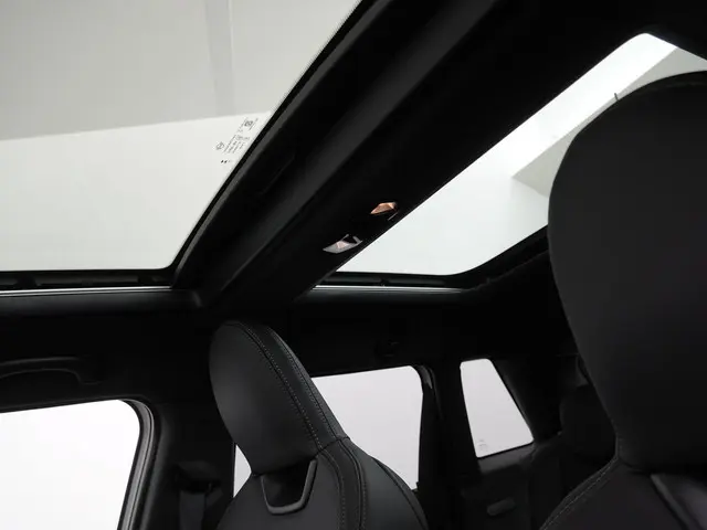 MINI 5-Deurs Cooper C 2026 Benzine 20