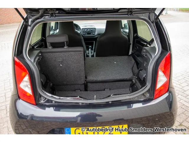 SEAT Mii 1.0 Sport Dynamic 2015 Benzine 40