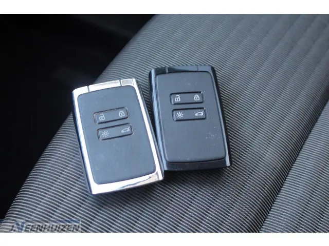 Renault Grand Scénic 1.2 TCe Zen 2017 Benzine 31