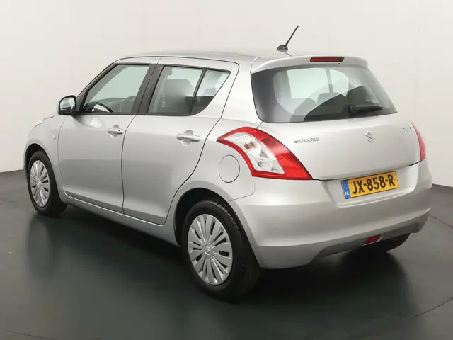 Suzuki Swift 1.2 Comfort AUTOMAAT 2015 Benzine 3