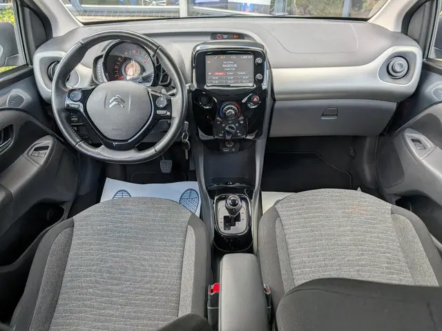 Citroën C1 1.0 VTi Shine 2016 Benzine 4