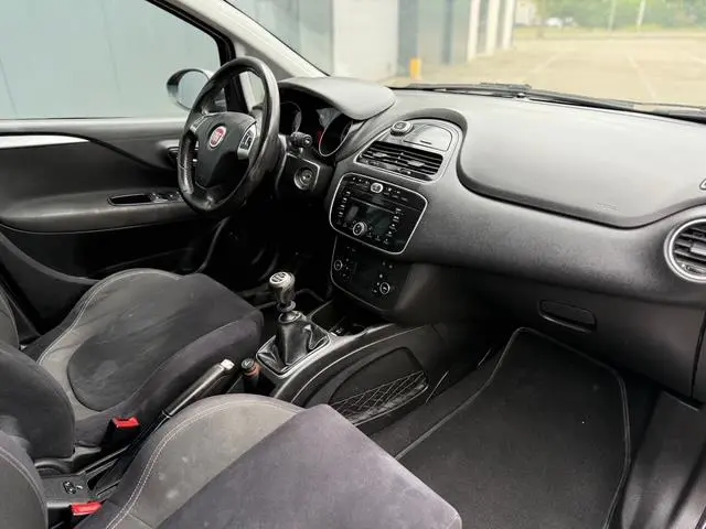 Fiat Punto Evo 0.9 TwinAir Sport*NAP*APK*PDC* 2013 Benzine 30