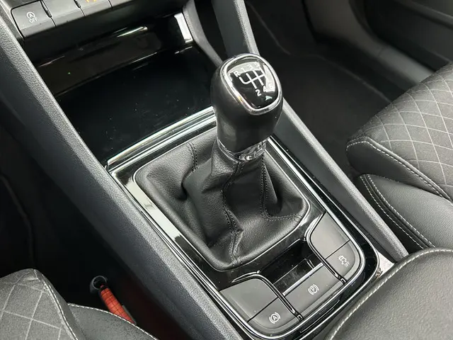 Škoda Kodiaq 1.5 TSI Business Edition 2020 Benzine 32