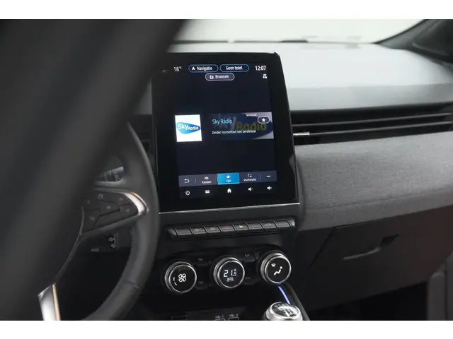 Renault Clio TCe 90 GPF techno 2025 Benzine 52