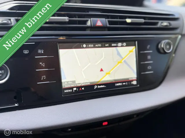 Citroën C4 Spacetourer 1.2 PureTech Feel 2019 Benzine 26