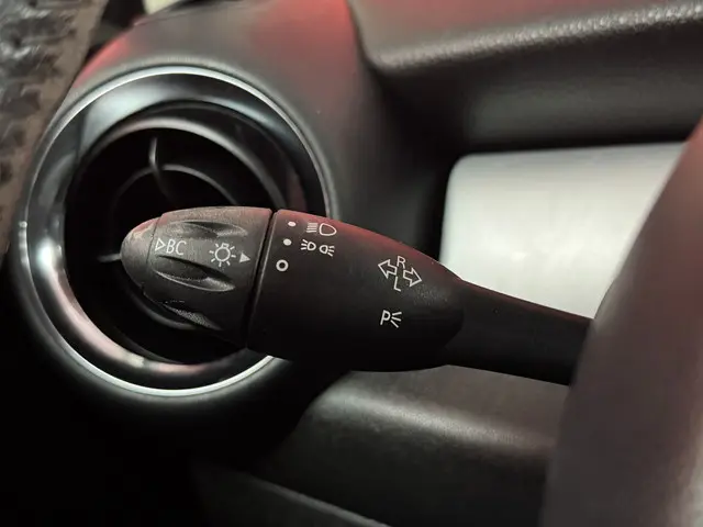 MINI One Mini 1.6 Business Line 2012 Benzine 27