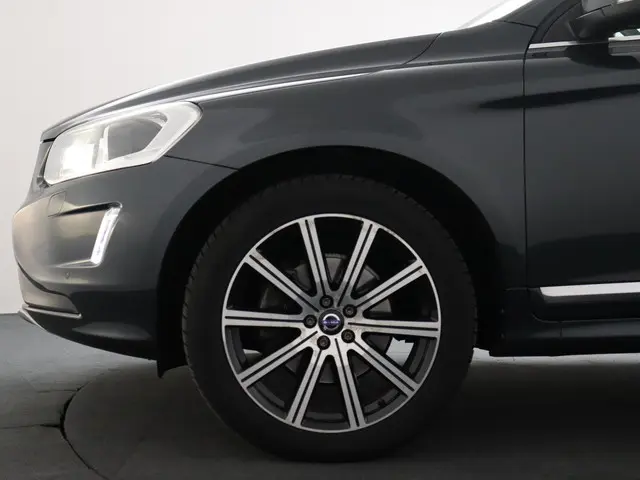 Volvo XC60 2.0 T5 FWD Ocean Race 2015 Benzine 14