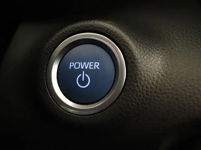 Toyota Yaris 1.5 Hybrid Active Plus 2021 Hybride Benzine 24