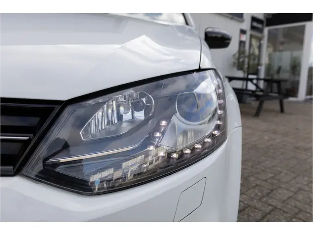 Volkswagen Polo 1.4 TSI BlueGT 15PK 2015 Benzine 11