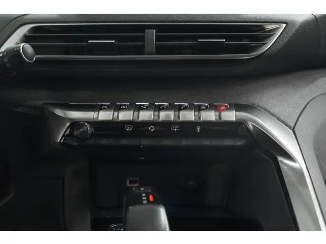 Peugeot 3008 PureTech 130 EAT6 Allure 2017 Benzine 48
