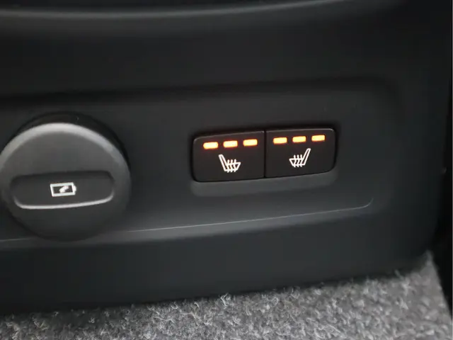 Volvo XC40 1.5 T5 Recharge 2021 Hybride Benzine 30