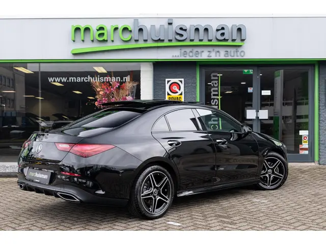 Mercedes-Benz CLA 180 AMG Line 2024 Benzine 16