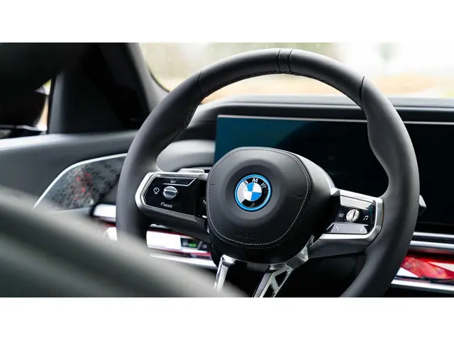 BMW i7 xDrive60 Privilege Edition 2025 Elektrisch 19
