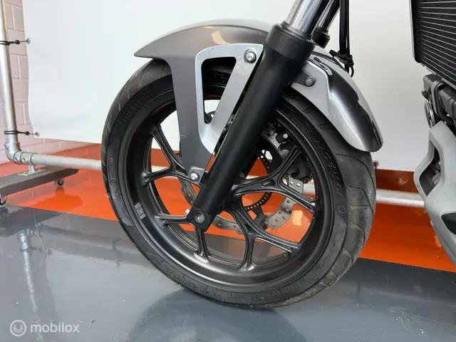 Honda NC 750 750X DCT C-ABS 2015 Benzine 24