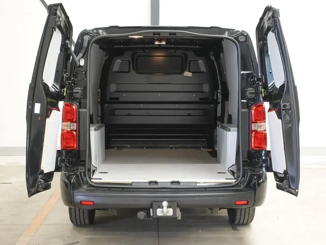 Peugeot Expert 2.0 BlueHDI 145PK L3 2023 Diesel 3