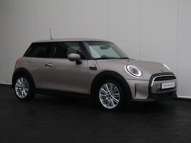 MINI Cooper Mini 1.5 Classic 2023 Benzine 8