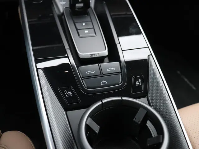 Porsche 911 Cabrio 3.0 Carrera 4 S 2020 Benzine 28