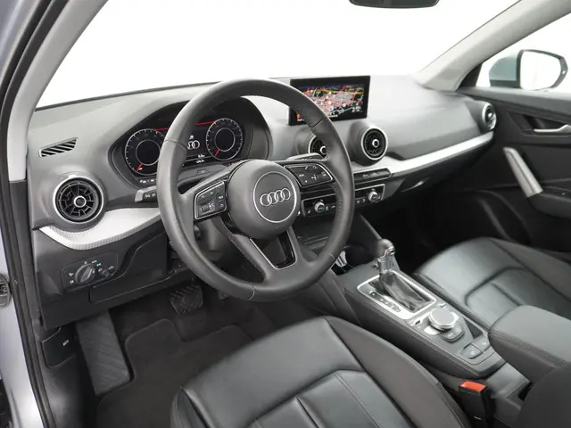 Audi Q2 35 TFSI S Edition 2020 Benzine 18