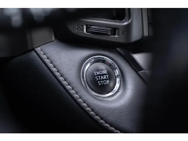 Toyota RAV4 2.2 D 150PK Edition 2015 Diesel 40