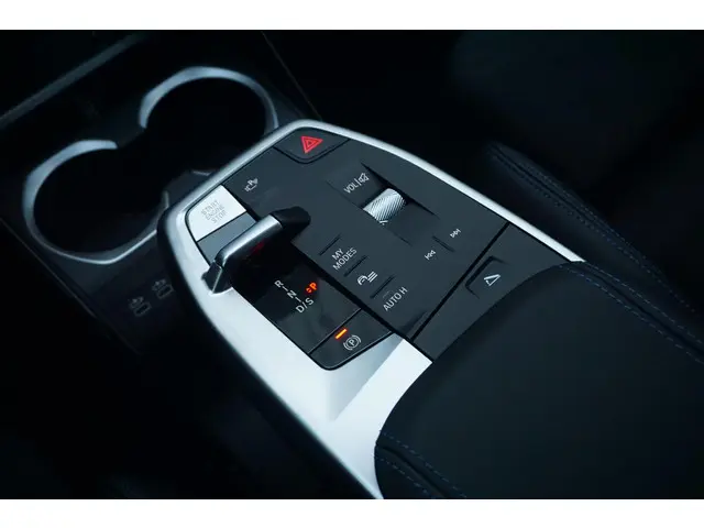 BMW X1 sDrive20i 2025 Benzine 18