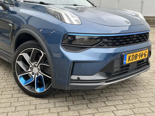 Lynk & Co 01 1.5 2023 Hybride Benzine 41