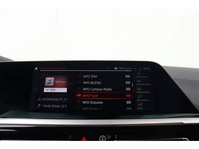 BMW Z4 Roadster sDrive20i High Executive 2020 Benzine 17