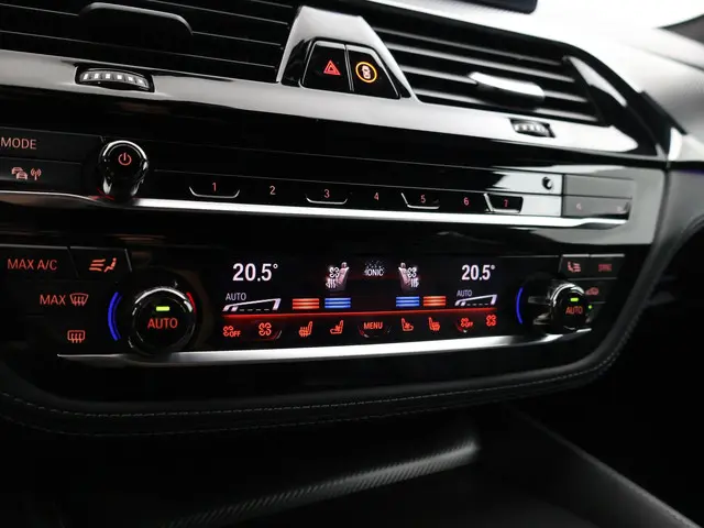 BMW M5 COMPETITION 740 PK FACELIFT MODEL 2020 Benzine 77