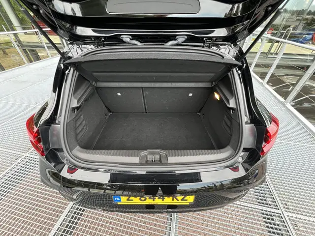 Mitsubishi Colt 1.0T MT First Edition 2024 Benzine 9