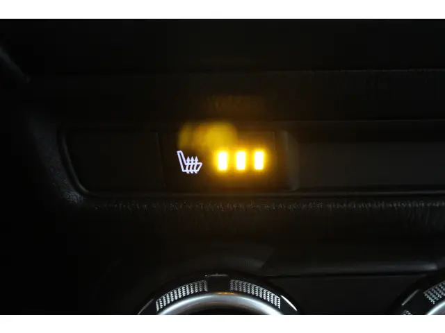Mazda CX-3 2.0 SkyActiv-G 120 GT-M 2015 Benzine 15