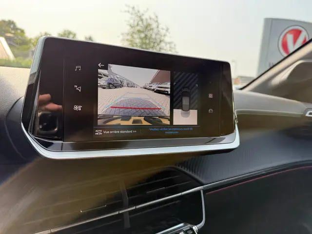 Peugeot 208 1.2 PureTech GT/ RIJKLAARPRIJS! 2023 Benzine 19