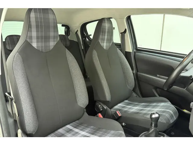 Peugeot 108 1.0 e-VTi Active 2020 Benzine 7