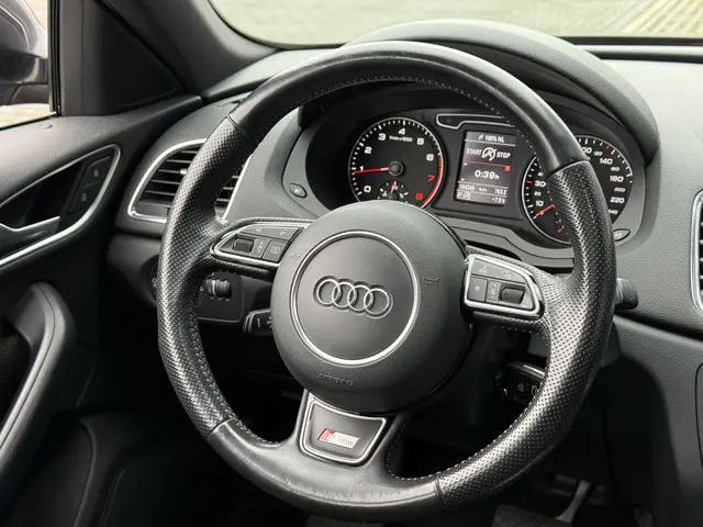 Audi Q3 2.0 TFSI quattro Pro Line S 2013 Benzine 10