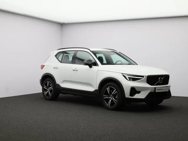 Volvo XC40 2.0 B4 Plus Dark 2024 Benzine 34