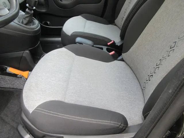 Fiat Panda 0.9 TwinAir Lounge, Airco, APK 7-26 2017 Benzine 5
