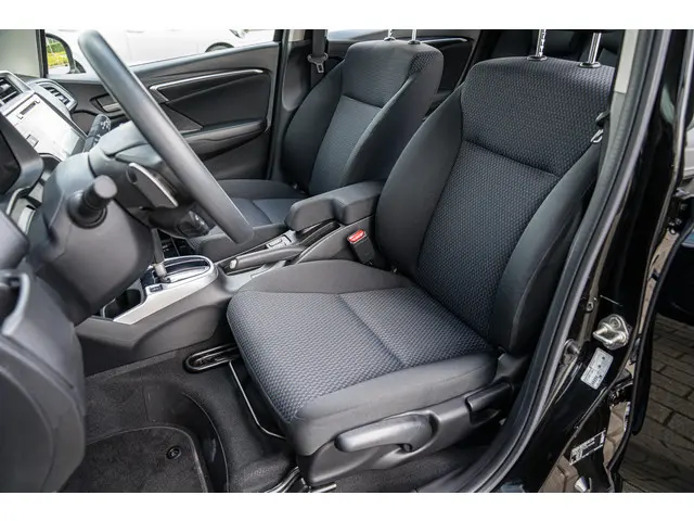 Honda Jazz 1.3i VTEC COMFORT 2019 Benzine 9
